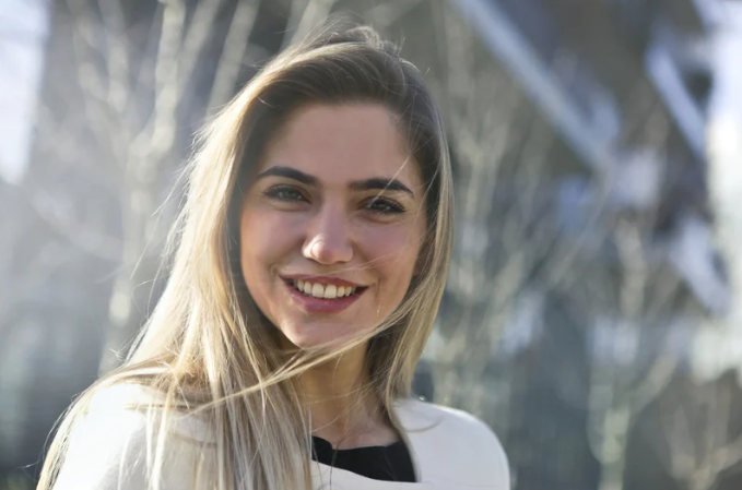 Emily R.